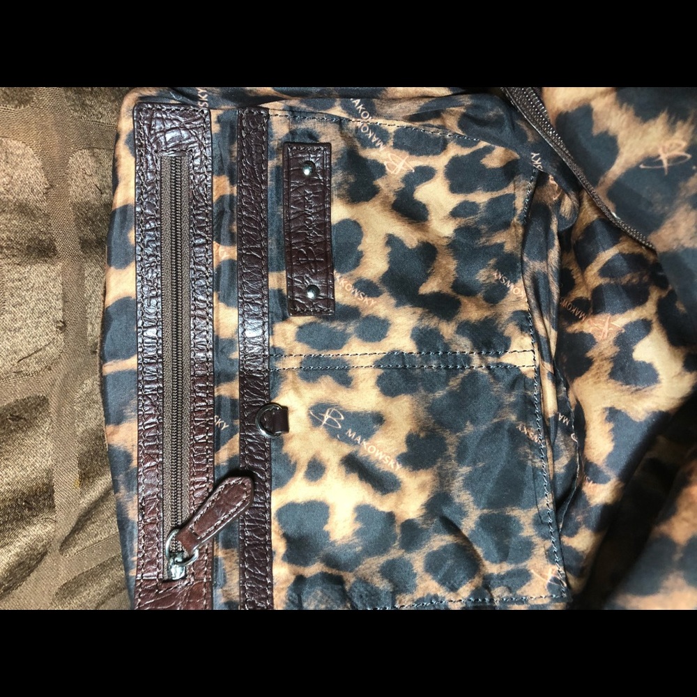 B. Makowsky Shoulder Bag - Picture 7 of 7
